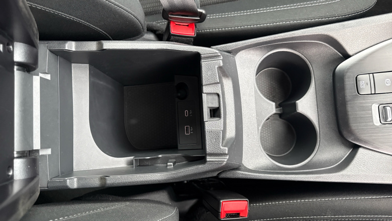 Nissan Qashqai 1.3 DiG-T MH Acenta Premium 5dr Petrol Hatchback